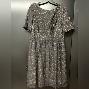 NWOT Adrianna Papell lace dress size 12